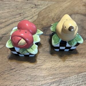 MARY ENGELBREIT | Flowers & Chick Salt Pepper Shaker Set